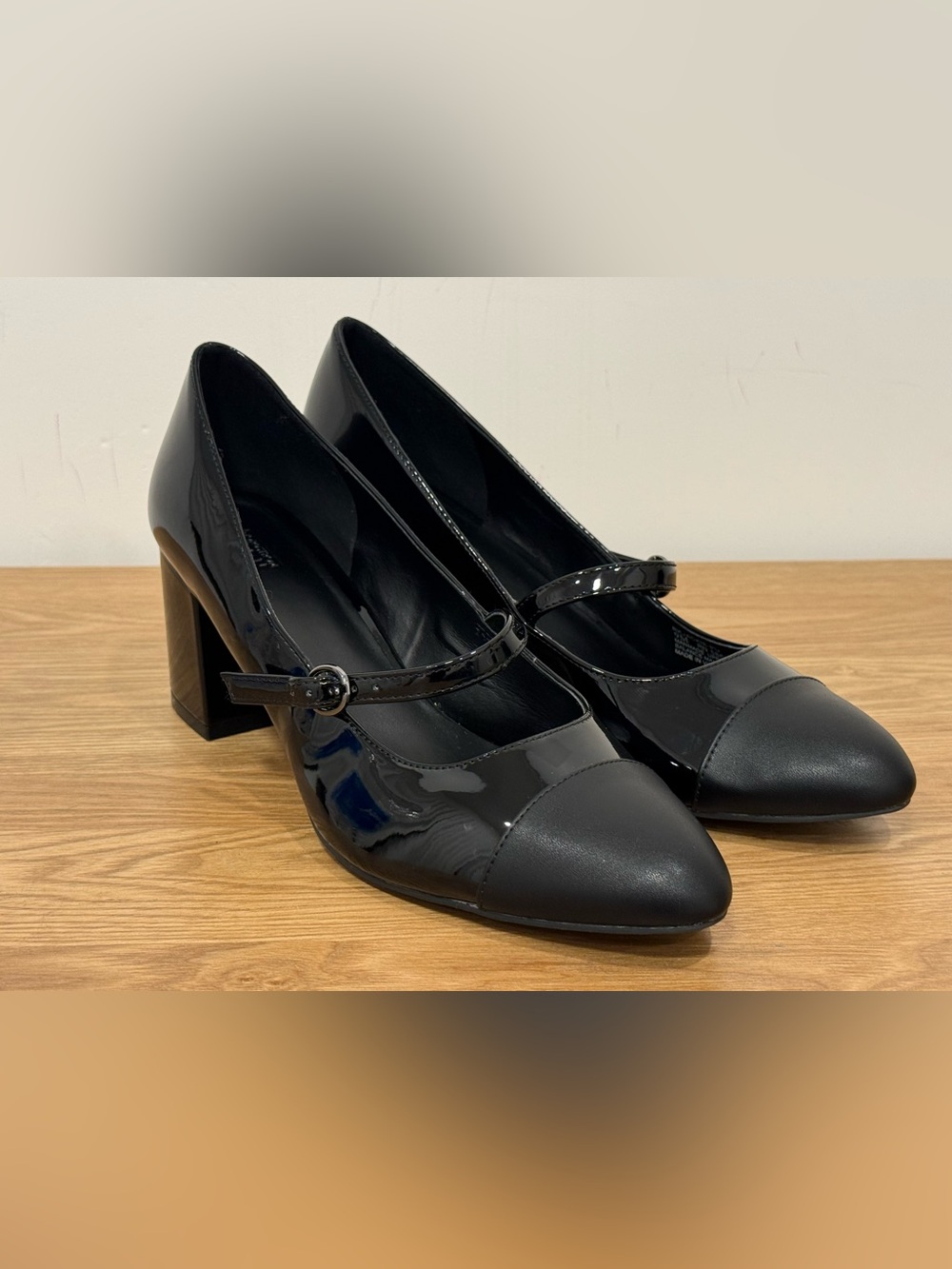 Women's Black Patent Mary Jane Block Heel Pumps